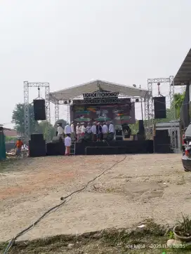 Jasa penyedia panggung Lighting sound system dan  grup musik