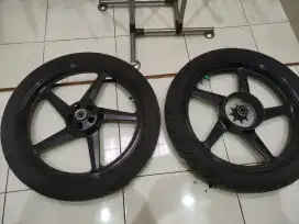 Velg Vixion depan belakang orisinil