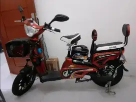 Sepeda listrik Super Rider Earth Gold