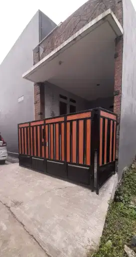 Pintu gerbang pagar minimalis