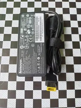 PROMO. Charger LAPTOP LENOVO 20V, 3.25A Model USB Kotak