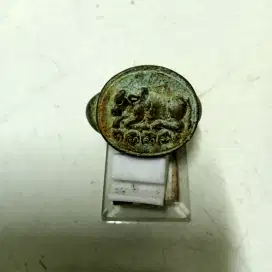 Cincin antik sapi nandi perunggu kuno