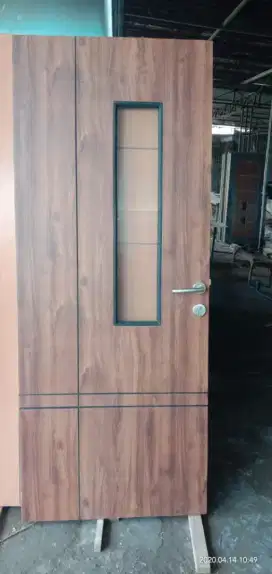 Pintu double triplek