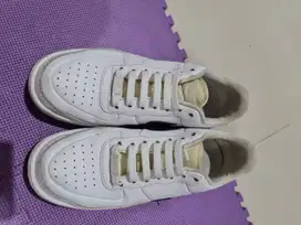 DIJUAL NIKE AIR FORCE 1 SIZE 39
