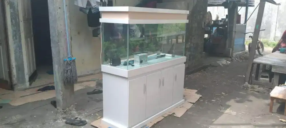 Aquarium 80x40x50 fullset+meja