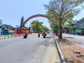 Tanah jurug dekat UNSA 350Mt, Ld 11Mt, Jl solo - karang anyar, ngringo