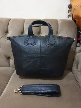 Mulus .authentic tas wanita .tote bag givenchy