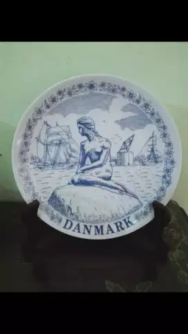 Antik vintage piring souvenir negara denmark eropa mulus