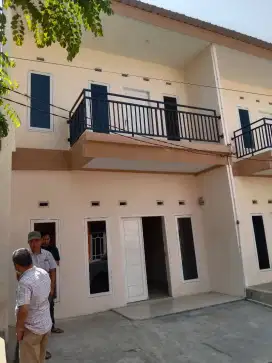 Rumah baru 2 lantai sktr kawasan hertsning Areopala