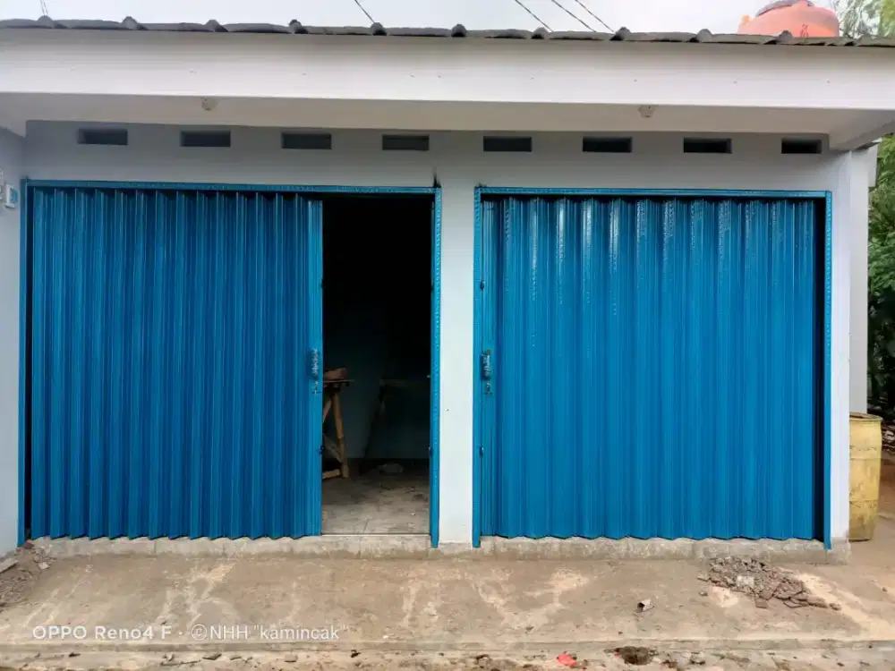 Folding gate dan rolling door