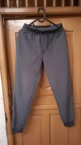 Celana training sport dri power 360 grey size 31 stretch original