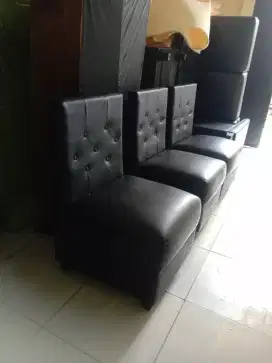 sofa arahan buat coffe shop,cafe,barbershol dll warna bisa reques