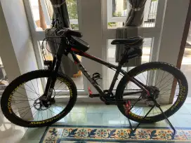 Sepeda MTB Giant ATX27.5 size S