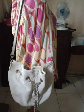 Tas kulit second