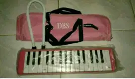 pianika tiup dbs