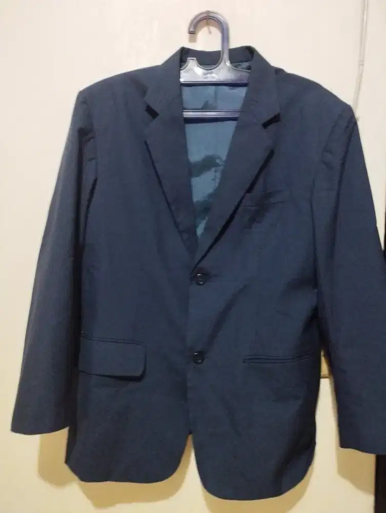 Jas keren cocok untuk anda