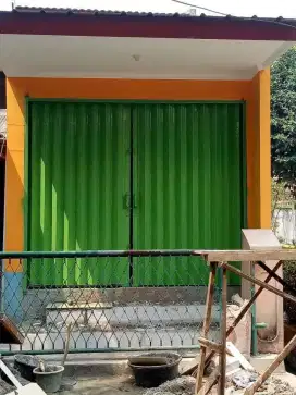 Roling door folding gate