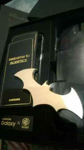 Dus samsung bts edisi marvel s7 batman