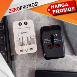 Souvenir Dual Port USB Travel Adapter UAR07