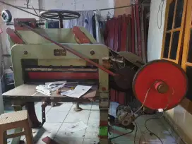 Mesin Potong Kertas DQ 201