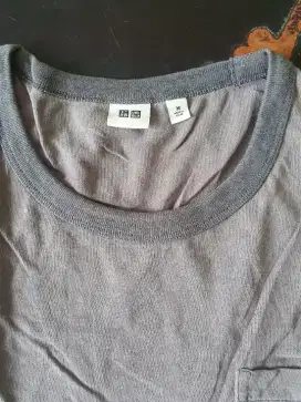 Baju uniqlo lengan panjang size L
