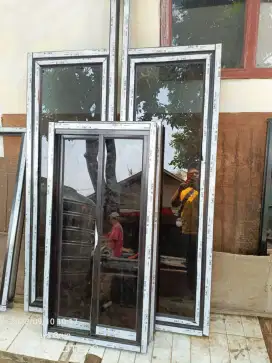 Aluminum Jendala dan Pintu