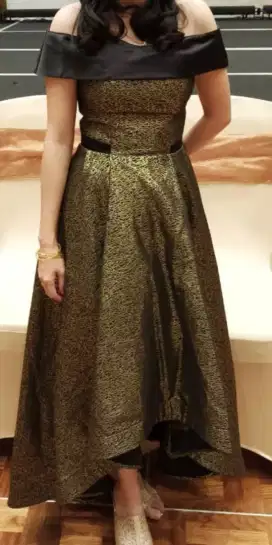 LONG DRESS BLACK AND GOLD GAUN MALAM PESTA