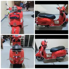VESPA IGET GTS  cc 150 TAHUN 2020