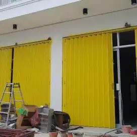 pintu harmonika surabaya(terima servis dalam kota dan luar kota)