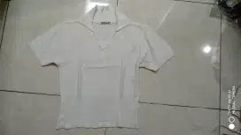 Baju atasan warna putih lingkar dada 80cm