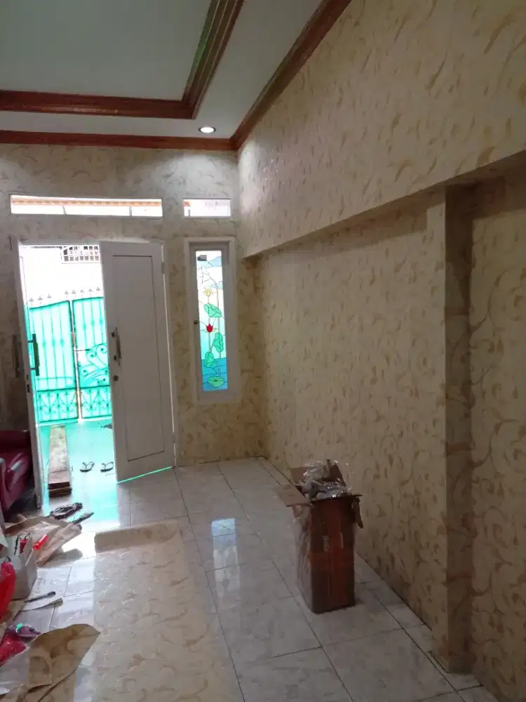 Tukang pasang wallpaper wallstiker