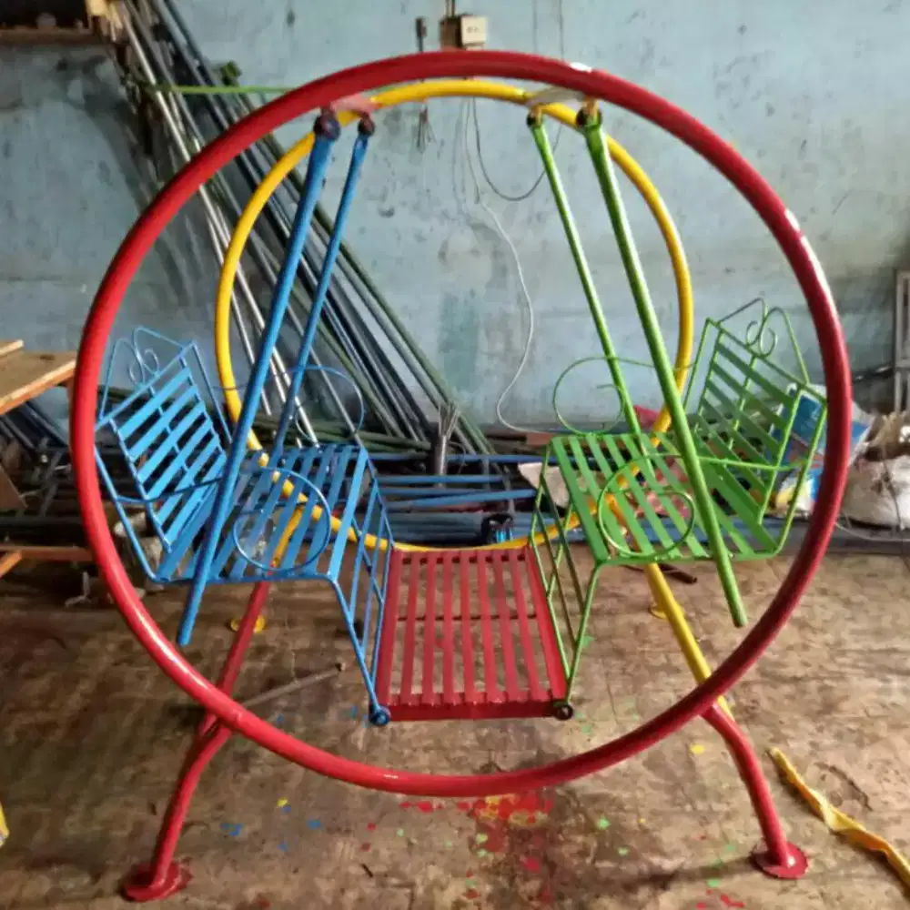Ayunan Kecil Outdoor
