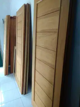 pintu dan kusen hrg grosir