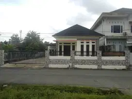 TANAH 560 cocok u USAHA Dijual Rumah siap Huni Fasilitas Lengkap