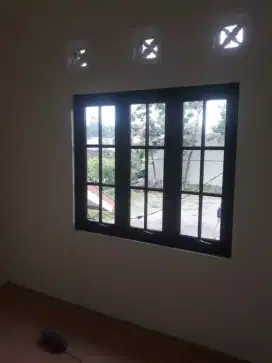 Kusen Jendela kaca aluminium bukaan murah