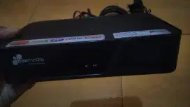 MENYEDIAKAN MACAM MACAM ALAT DAPUR/ RUMAH