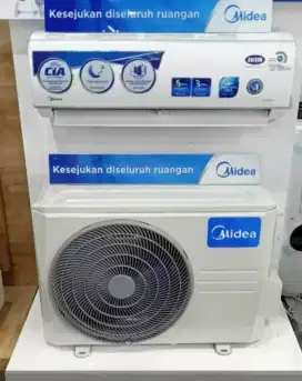 AC MIDEA 1/2PK (05CRN)