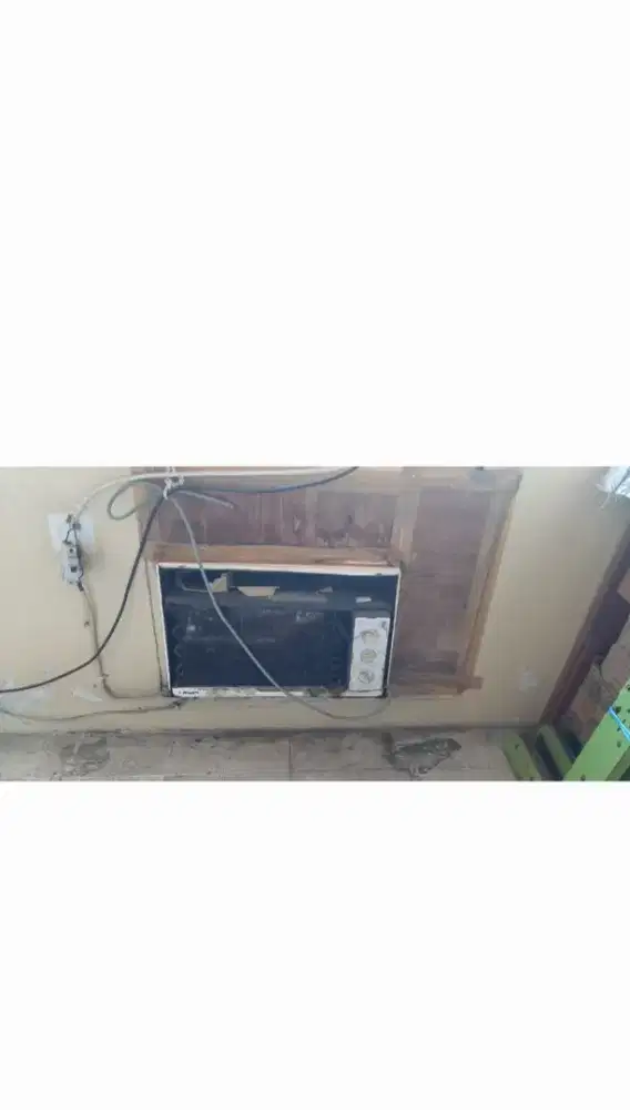 AC bekas Toshiba