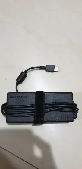 Adaptor Laptop Lenovo Colokan Kotak