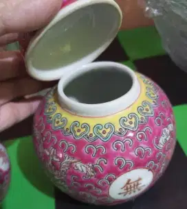 Guci Cina antik