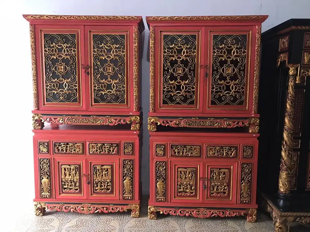 Dijual Sepasang Almari Cuiho Tumpuk jati Tua