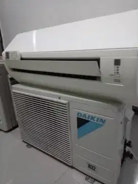 Tukar Tambah AC Daikin Thailand 1/2Pk-1Pk R32&R 410a  Ongkir Gratis