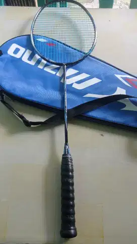 Raket mizuno carbon sonic 77