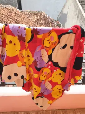 Selimut bulu mickey 150x200