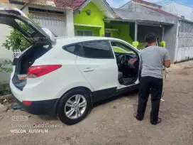 kaca film mobil dipanggil ke tempat anda
