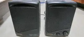 Audio speaker aktif