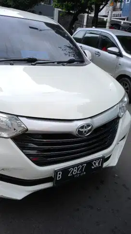Rental mobil murah plus driver