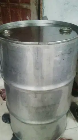 Drum stainless putih 200 ltr tutup lengkap magnet tdk lengket