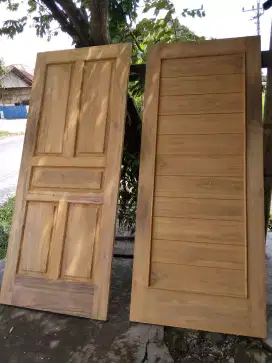 Pintu jati berkualitas