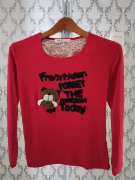 Preloved Kaos Rajut Wanita